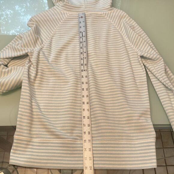 Gap hoodie white/blue stripe full zipper. - Picture 11 of 12